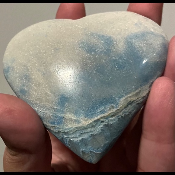 Trolleite Heart - Picture 10 of 16